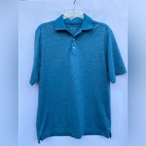 Walter Hagen Men’s Golf/ Athletic Polo Size Small, Blue